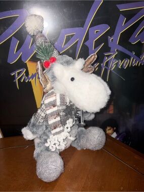 Plush Grey & White Holiday moose Figurine - Decorative Home Accent